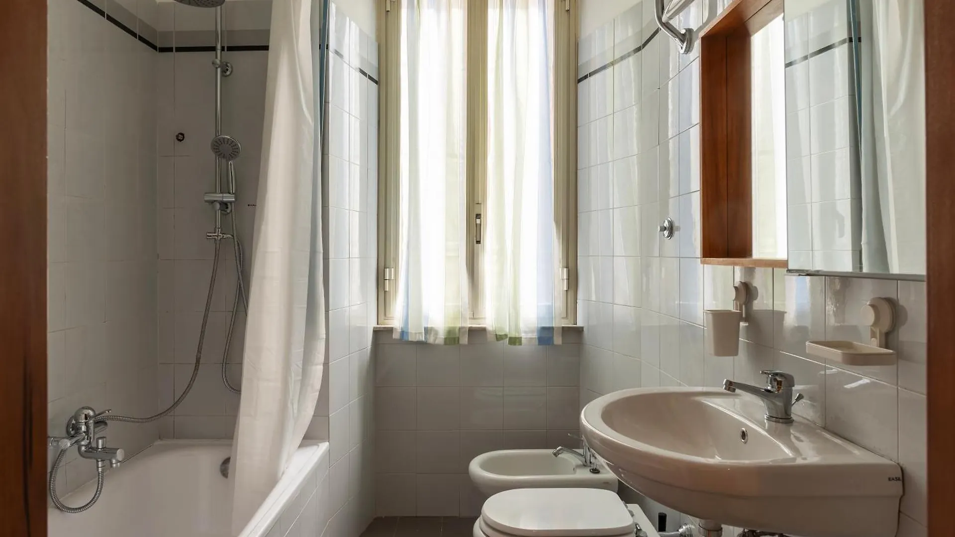 Prati Degli Strozzi Welcoming Apartment Rome