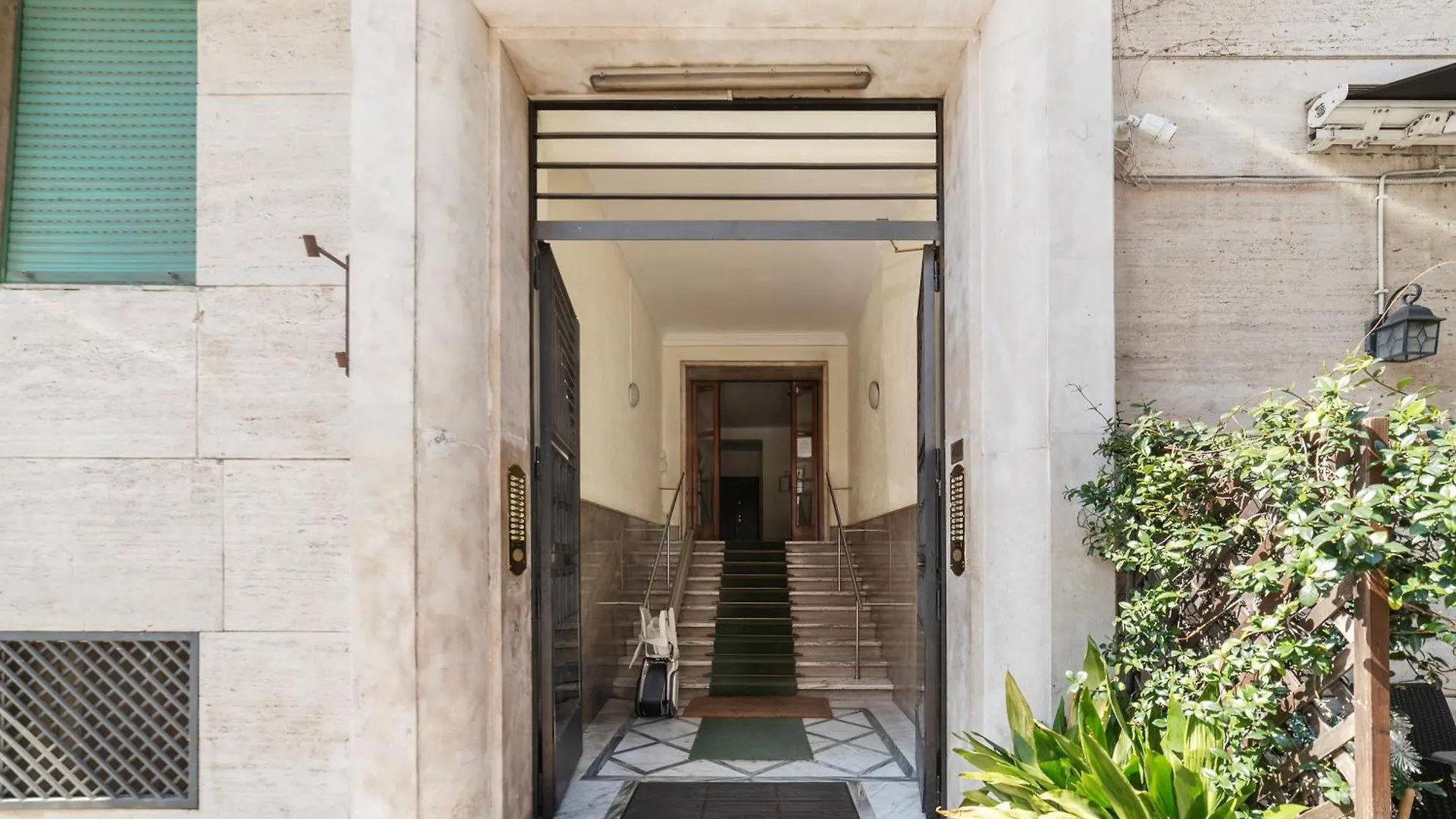 Prati Degli Strozzi Welcoming Apartment Rome
